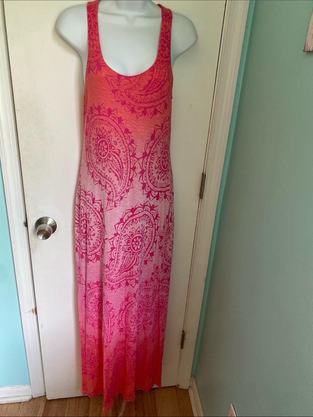 Tommy Bahama Pink Paisley Sleeveless Maxi Dress